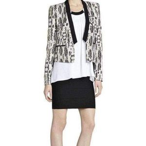 BCBG crop blazer in size M